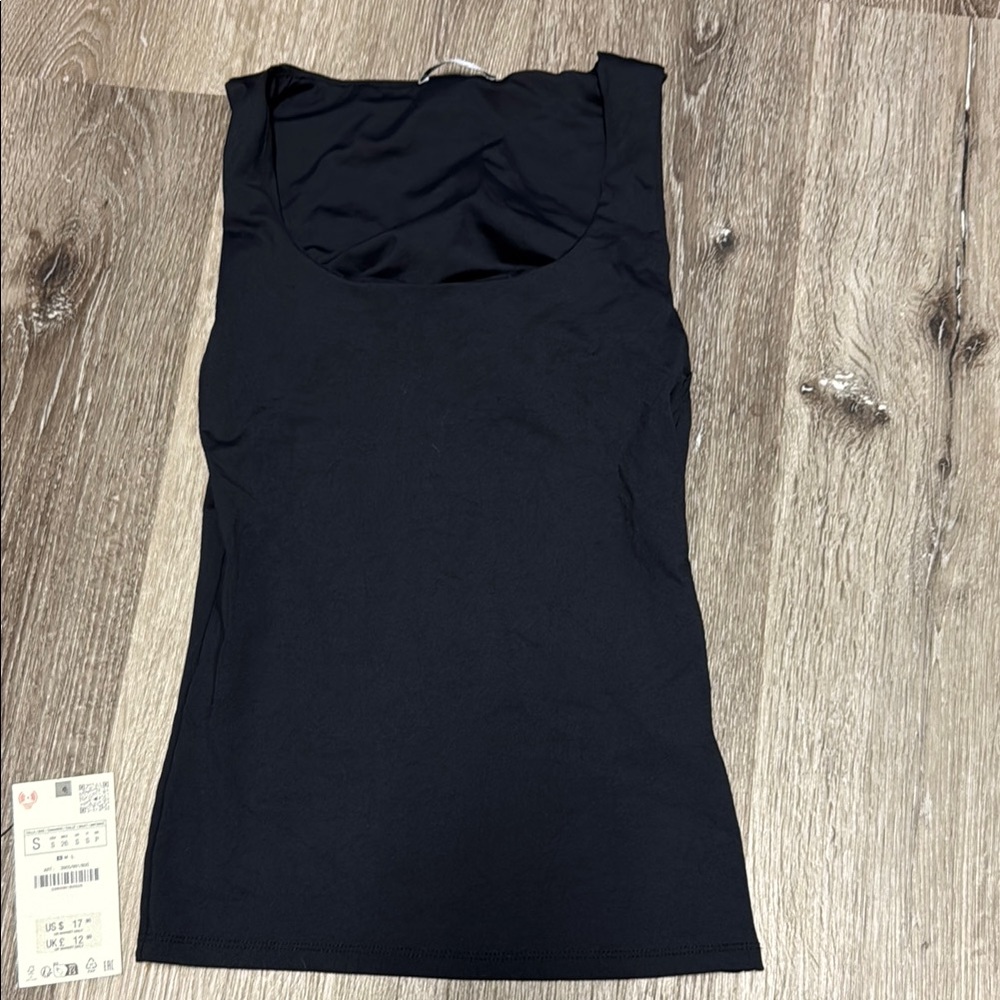 Zara Black Sleeveless Women's Top